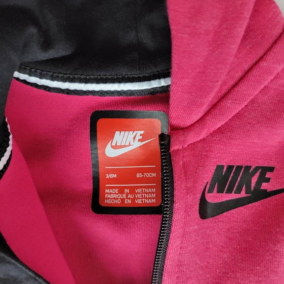 Nike Tech Fleece Pink One Piece Jumpsuit Romper size 3/6 months - Picture 4 of 15